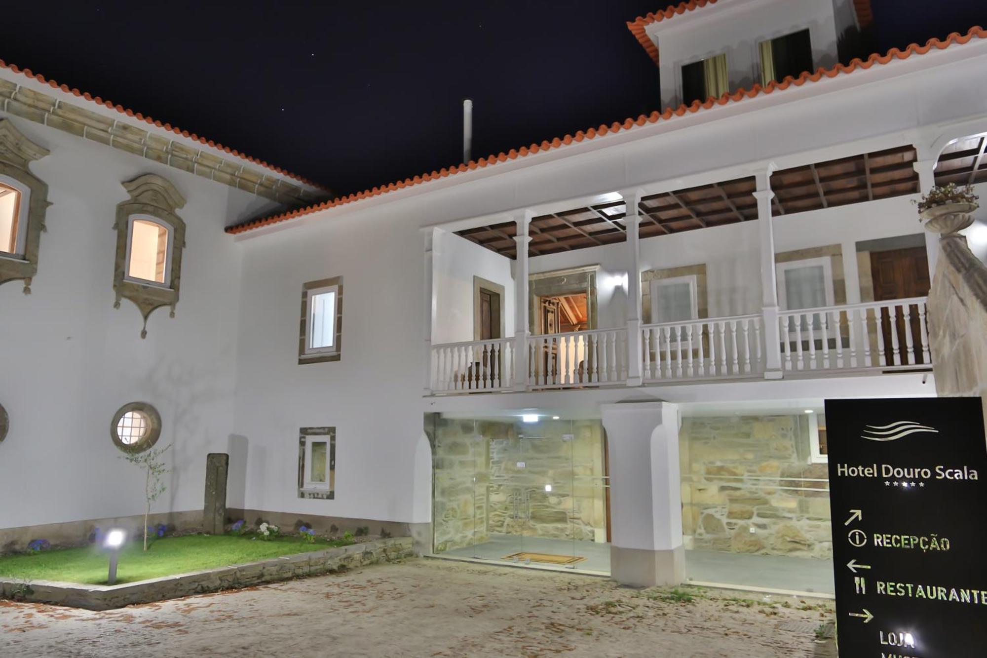 Douro Scala Hotel Mesao Frio Bagian luar foto