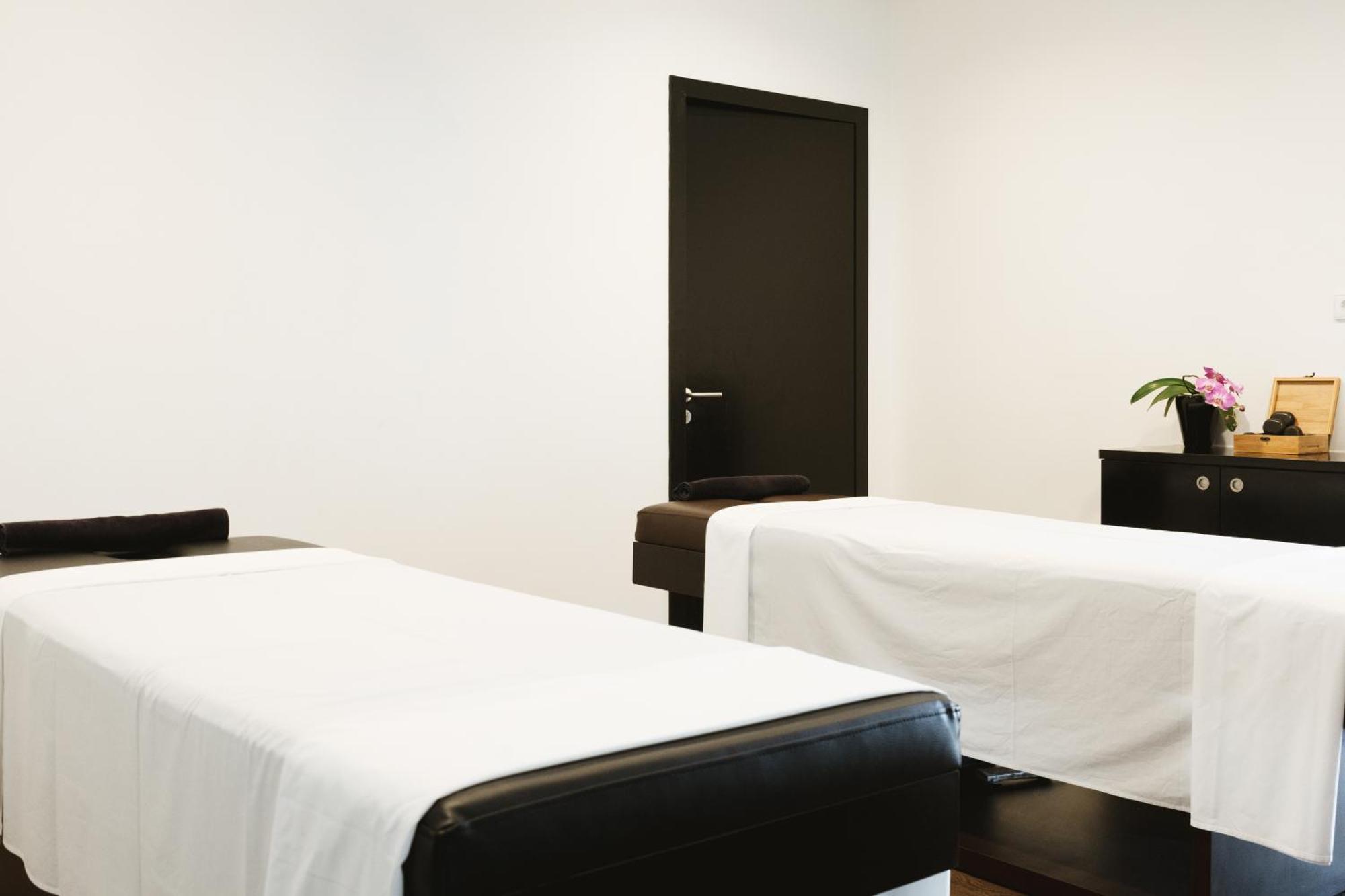 Douro Scala Hotel Mesao Frio Bagian luar foto Massage beds