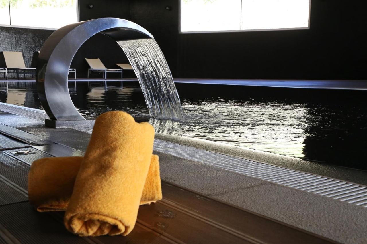 Douro Scala Hotel Mesao Frio Bagian luar foto A spa in the UK